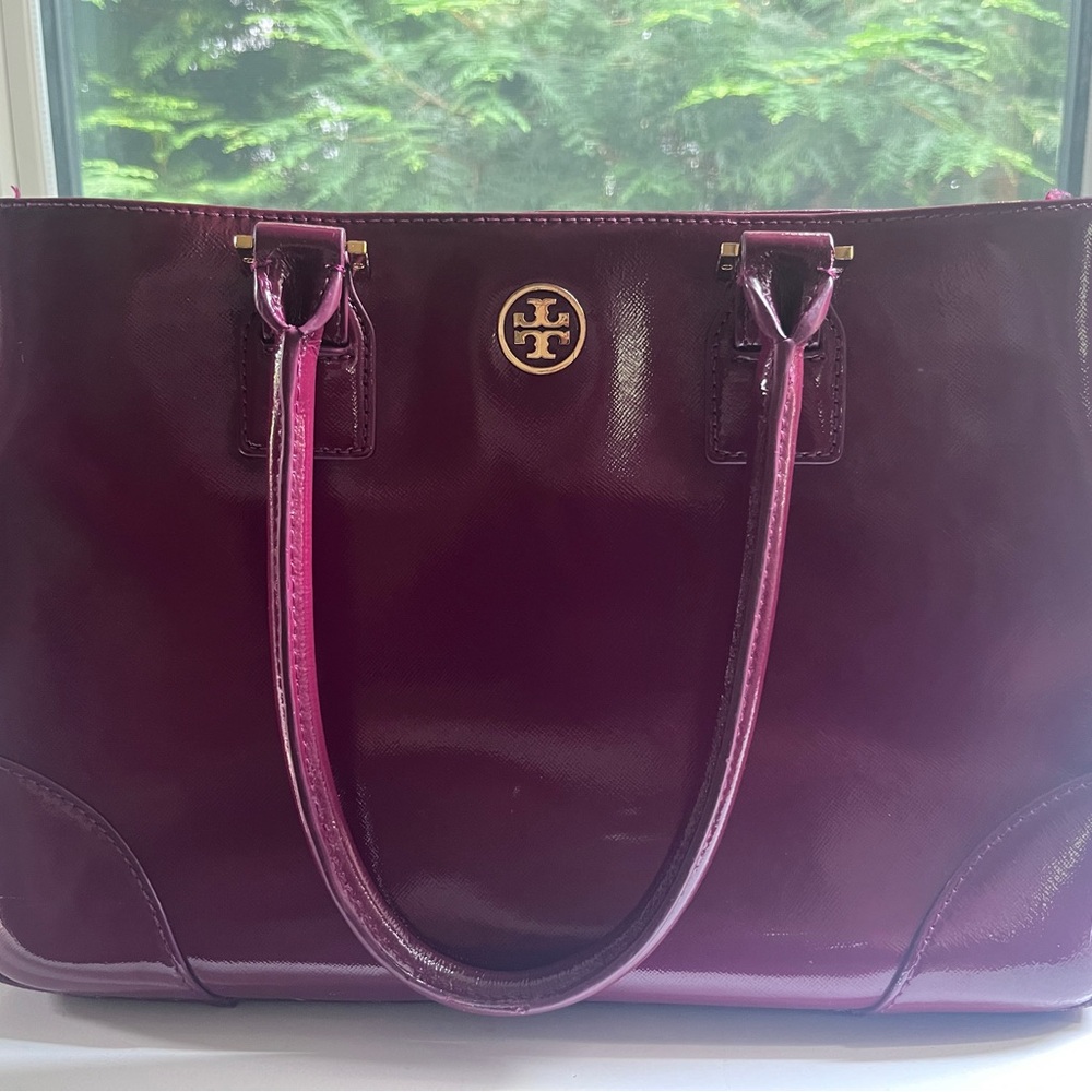 Tory Burch Glossy Patent Tote in Deep Plum - Picture 1 of 8